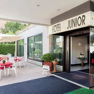 3* Hotel Junior